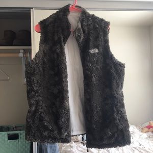 North face vest